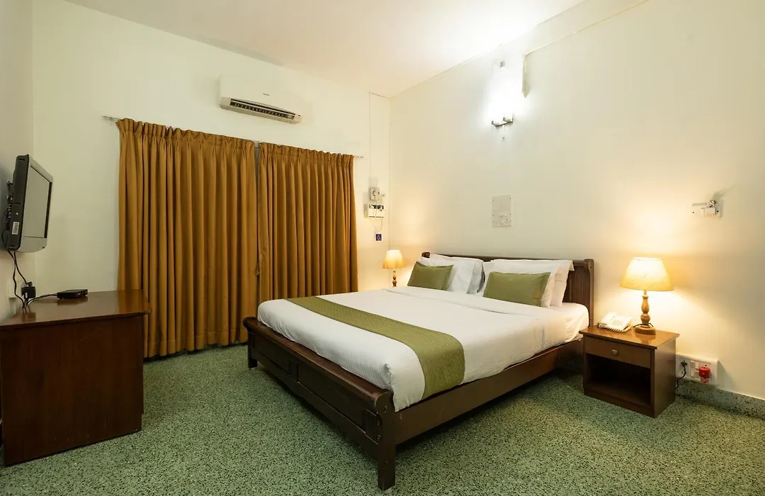 Hanu Reddy Residences Wallace Garden-1