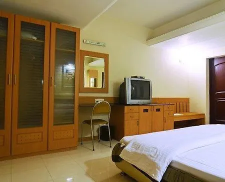 Hotel Sonas Inn Chennai-3